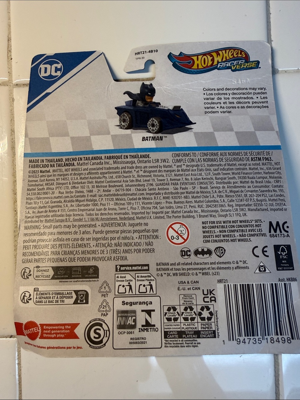 DC Batman Black Racer - Hot wheels, new in box - Picture 3 of 3